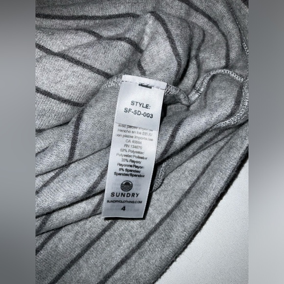 Sundry Striped Tawny Zip up Hoodie - NWT - Size 4/XL - *SOFTER THAN SOFT* - Picture 7 of 13